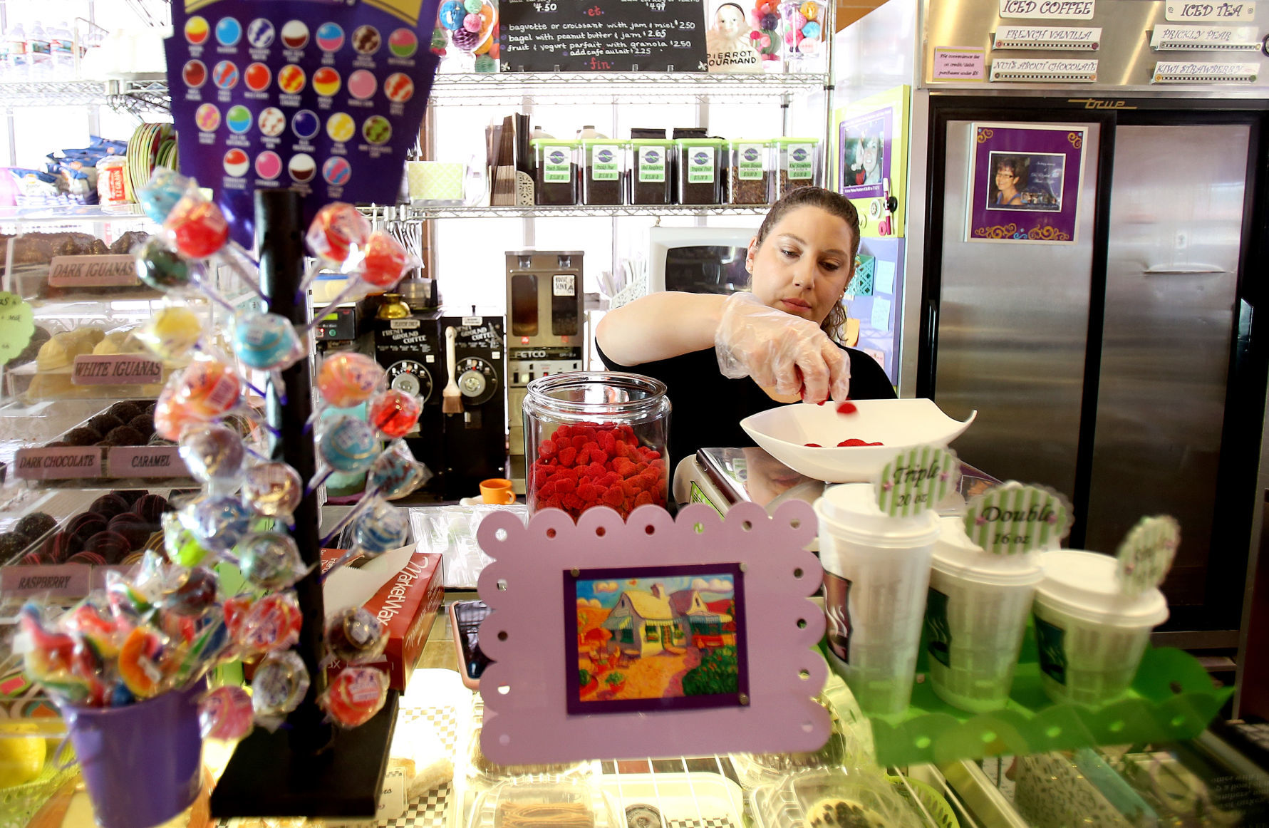 Chocolate Iguana on Fourth Avenue to close